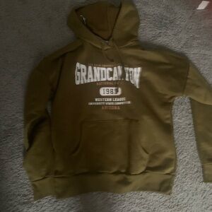 Boohoo Olive Green Graphic Crewneck Sweater